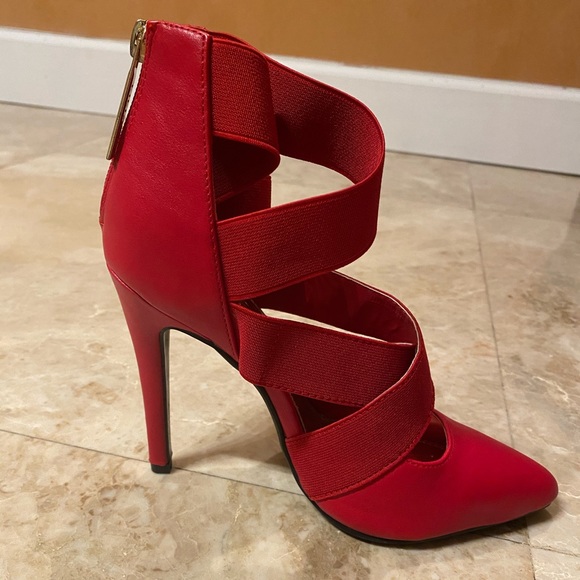 liliana red heels